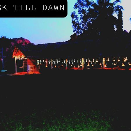 Dusk Till Dawn Hampi Exterior foto